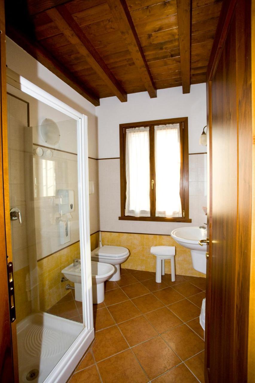 בית הארחה קרמונה 	Carrobbio Bed&Breakfast מראה חיצוני תמונה